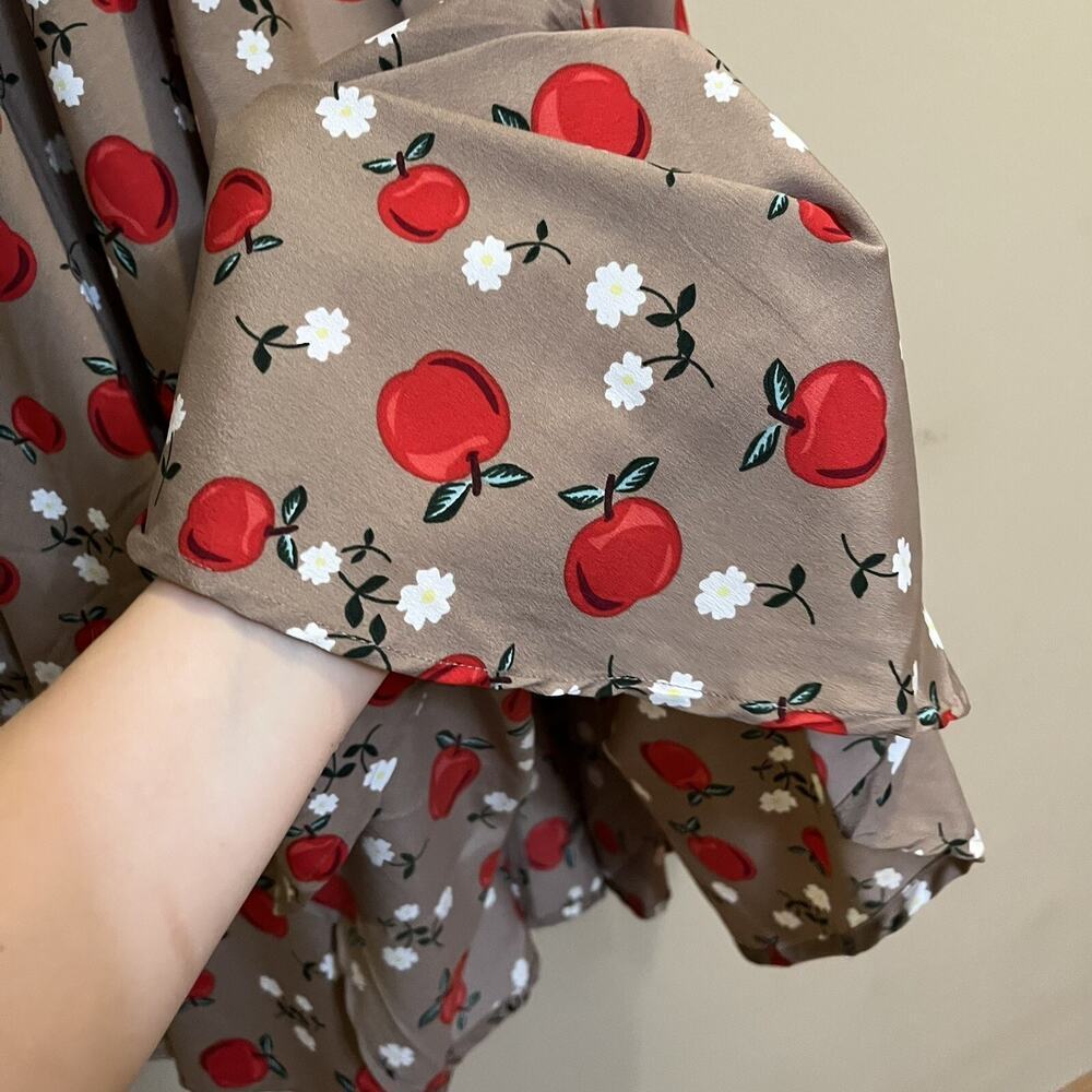 HELL BUNNY VIXEN Dress NWT Sz M Apple Print Pin Up Swing Dress Retro Twirl - Picture 4 of 11